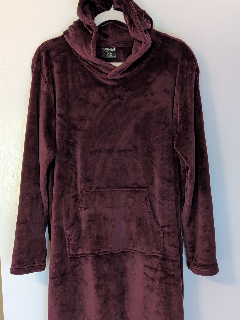 32 Degrees L / XL Cozy Plush Pullover Hooded Lounge Robe Or Sleepwear
